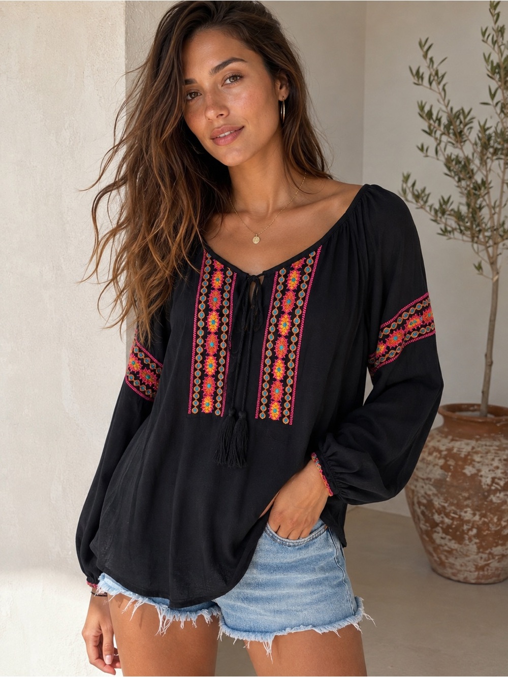 Solitaire Embroidered Boho Peasant Blouse - Black
